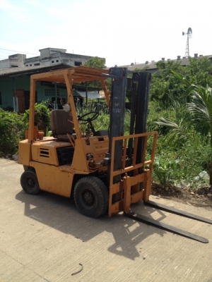 KOMATSU รถยกเบนซิน 1.8 ตัน ราคาถูก ๆ สภาพพร้อมใช้งาน