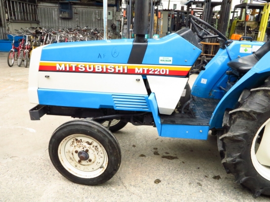 รถแทรคเตอร์ MITSUBISHI MT2201 พร้อมโรตารี่ มือสองนำเข้าจากญี่ปุ่นแท้ๆ