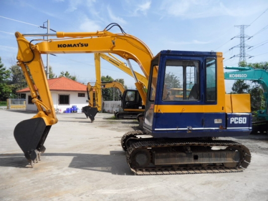 ขาย รถนอกนำเข้า Komatsu PC60-5