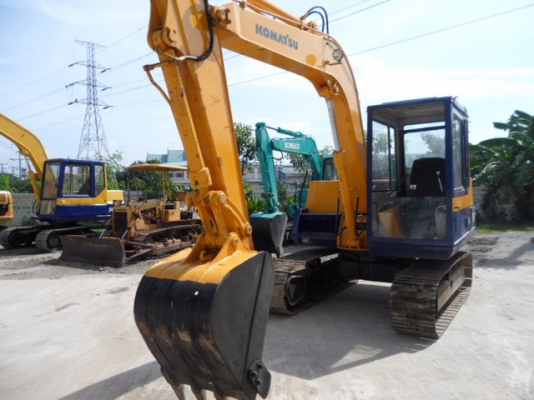 ขาย รถนอกนำเข้า Komatsu PC60-5