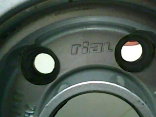 ขายล้อ rial ขอบ 17 ใส่วอลโว่ 850 มี 4 วง 8000 บาท