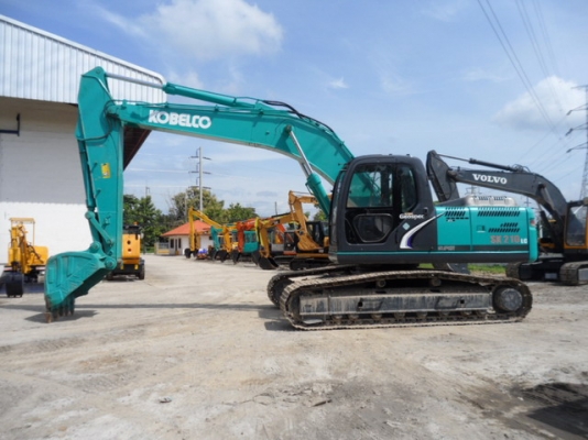 ขาย รถนอกนำเข้า Kobelco SK210LC-8 ไฟฟ้าเต็ม ราคาพิเศษ ขาย รถนอกนำเข้า Kobelco SK210LC-8 ไฟฟ้าเต็ม ราคาพิเศษ