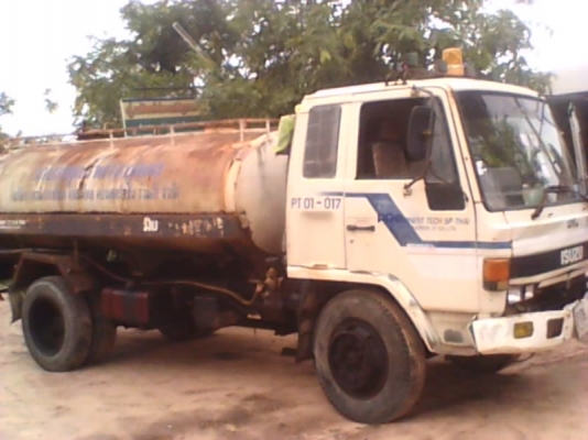 รถ  ISUZU   พร้อมถังน้ำ  เครื่อง  6BD1  เครื่องดี  ครัชชีสวย