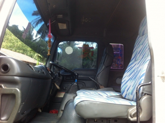 ISUZU DECA FXZ 270 HP EURO1 ปี 46 สิบล้อดั๊มพ์ 2 เพลา กระบะดั๊มพ์เหล็ก 12 ตันของเสรีชัยสภาพสวย มีระบบลากพ่วงครบพร้อมใช้งาน เครื่องแห้งแรงดีไม่มีเยิ้ม ภายในเก๋งคอนโซลสวยครบ CD แอร์เย็น พ.เพาเวอร์ ก.ไฟฟ้า ระบบเบรคทริ๊ปฟี้ ช่วงล่างคัชซีสวยมาก ยางสภาพดี 10 เส