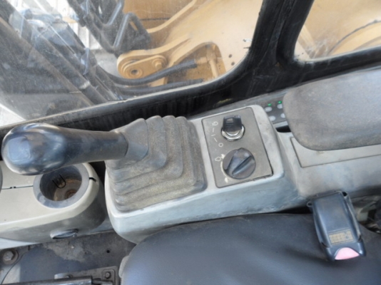 ขายรถขุดใหญ่นำเข้า Caterpillar 320D ราคาพิเศษ ขายรถขุดใหญ่นำเข้า Caterpillar 320D ราคาพิเศษ