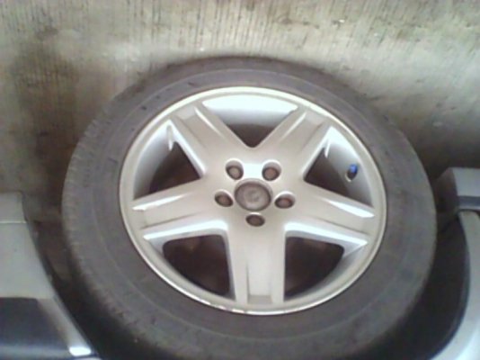 ขายล้อวอลโว่ เอส 60 ขอบ 16 พร้อมยาง 7000 บาท