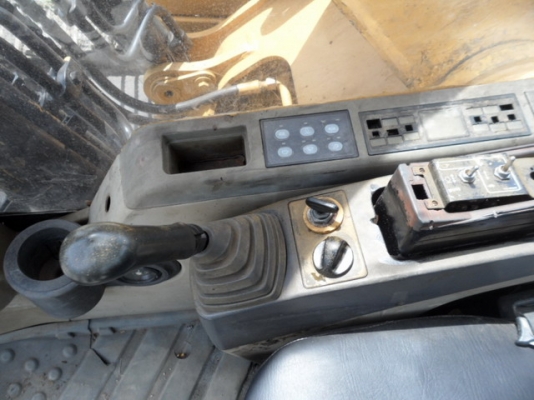 ขายรถขุดใหญ่นำเข้า Caterpillar 320C ราคาพิเศษ ขายรถขุดใหญ่นำเข้า Caterpillar 320C ราคาพิเศษ