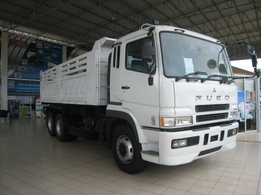 ฟูโซ่พิษณุโลกขายรถบรรทุกใหม่ราคาพิเศษสุดสุด สนใจติดต่อ 091-4651995