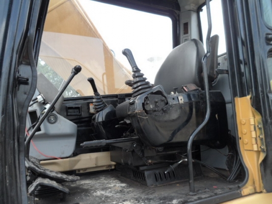 ขายรถขุดใหญ่นำเข้า Caterpillar 320BL ราคาพิเศษ ขายรถขุดใหญ่นำเข้า Caterpillar 320BL ราคาพิเศษ