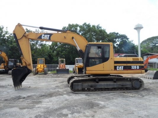 ขายรถขุดใหญ่นำเข้า Caterpillar 320BL ราคาพิเศษ ขายรถขุดใหญ่นำเข้า Caterpillar 320BL ราคาพิเศษ