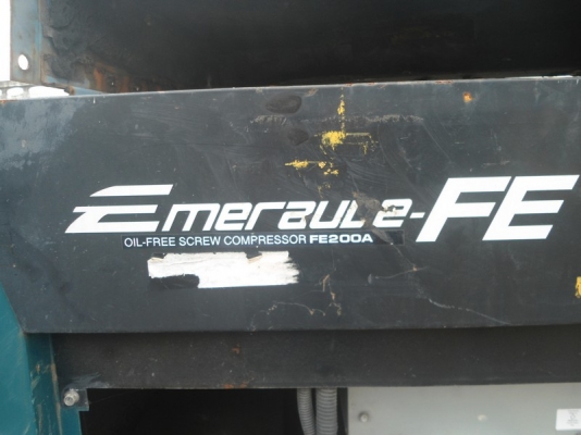 ขายปั้มลมตามสภาพ KOBELCO OIL FREE  FE200A มอเตอร์มิซูต 30 Hp สภาพสวยมากมาชมของได้ครับ ตัวละ 45000 มีสองตัวครับ