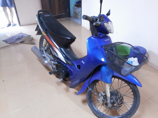 ขายถูกๆเลยครับเวฟ100เครื่องเดิมมีเล่มพร้อมชุดโอนเล่ยครับรถมือเดียว