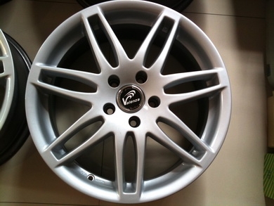 แม็กซ์18นิ้ว Valenza  สเปค 5รู114.3 สภาพสวยทุกวงไม่มีเบียดครับ