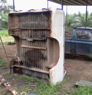 ลูกกระบะช่วงสั้น ไฟท้ายครบ 3ขอ อีซูซุ kb20 (isuzu faster)