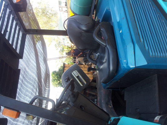 ขายรถโฟล์กลิฟ 2ตัน ยี่ห้อ  SHIKO เสาสูง 4เมตร60 สวยมากๆ เก่าญี่ปุ่น