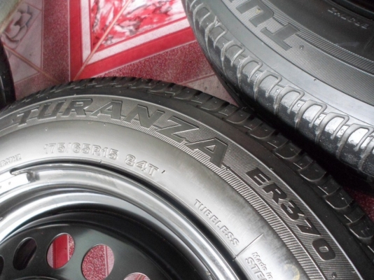 กระทะเหล็กสวยๆพร้อมยางขอบ15" ใส่ 4รู100 ( 2,400บาท )