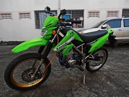ฝากขายครับ KLX 125 หัวฉีด ออกศูนย์ ประหยัดน้ำมันสุดๆ รถใหม่มาก วิ่งน้อย 69,000 บ