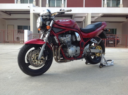 ___NU_RANGSIT___ขาย BANDIT 750cc. ประกอบใหม่ สเปคเมกา ไมล์260 รถเดิมสวยมาก 85000 ต่อรองได้คัรบ