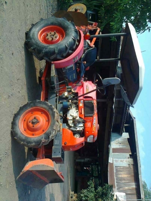 ขาย KUBOTA KRT 140 PTO พร้อมดันหน้า ผาน 3 เล่มพร้อมโอน ขาย KUBOTA KRT 140 PTO พร้อมดันหน้า ผาน 3 เล่มพร้อมโอน