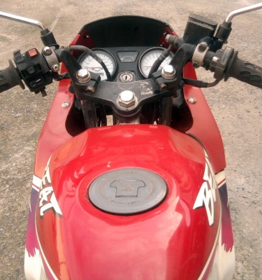 ขออนุญาติขาย HONDA BEAT 110 มือเดียว สีแดงขาวมุก ล้อแม็ก ขออนุญาติขาย HONDA BEAT 110 มือเดียว สีแดงขาวมุก ล้อแม็ก