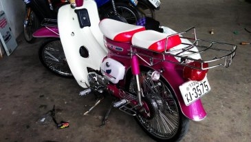 ขาย  c80เครื่องเวฟ100  แต่งนิดหน่อย