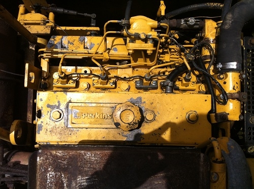 ขาย รถแบคโฮ KOMATSU PC120-5 ลองชมVDOการทำงานครับ ระบบไฟฟ้าเต็ม คอนโทรลสั้น อาร์มยาวพิเศษ แทร็คกว้าง70ซม. นำเข้าจากอเมริกา ติดต่อ 081-2990958