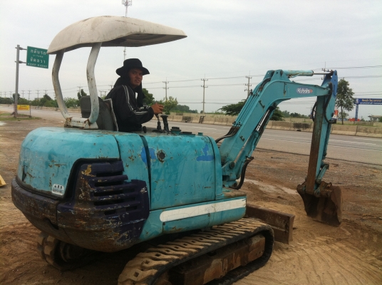 ขายรถแบคโฮ KUBOTA K-030(เท่าPC30-7) นำเข้าจากญิ่ปุ่น ชมVDOการทำงานได้ครับ ติดต่อ 089-8368497 ขายรถแบคโฮ KUBOTA K-030(เท่าPC30-7) นำเข้าจากญิ่ปุ่น ชมVDOการทำงานได้ครับ ติดต่อ 089-8368497