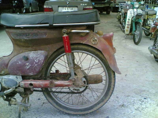 ขาย C70k2(แดง) เล่มทะเบียนพร้อมชุดโอน รถเดิมๆเลขเครื่องโครงตรงเล่ม เครื่องติดขี่ได้ ขาย 12500 บาท