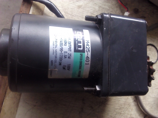 มอเตอร์เกียร์ปรับรอบได้ ได้แรงบิดที่ดี มีหม้อแปลงให้ด้วย (มี VDOทดสอบให้ดู)