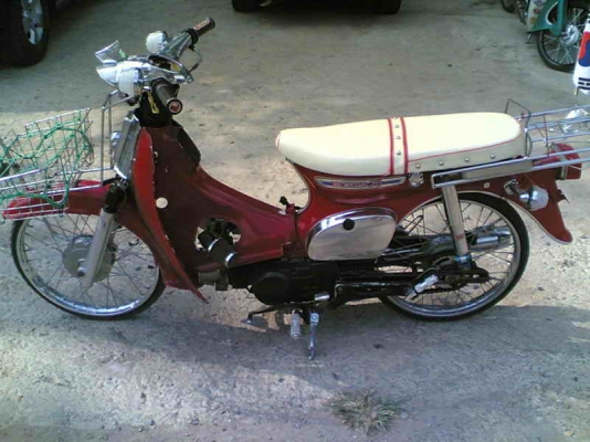 ขายฮอนด้าดรีมแปลง C70 เล่มทะเบียนเครื่องสมบูรณ์ขี่ใช้งานได้ตามปกติ ขาย 16500 บาท