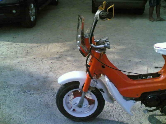 ขายฮอนด้าชาลี(ส้ม) เครื่องเดิมแต่งนิดหน่อย ขายตามสภาพ ขาย 11500 บาท