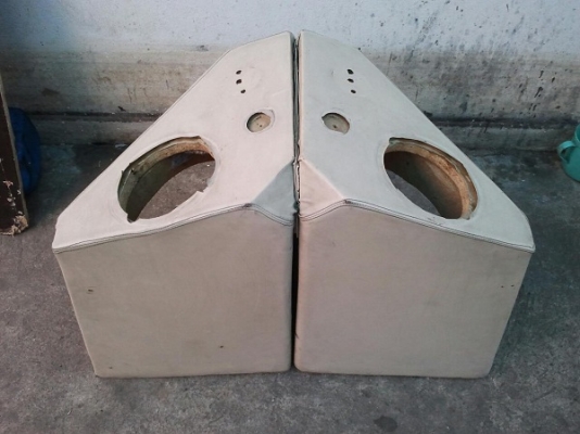 ตู้ลำโพงขนาด 12นิ้ว สำหรับวางแค๊ป 1 คู่