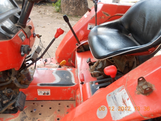 ขาย แทรกเตอร์ คูโบต้า 34 สวยๆ ขาย แทรกเตอร์ คูโบต้า 34 สวยๆ