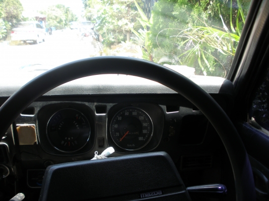 ขาย กระบะเล็ก mazda 1300 cc. ขาย กระบะเล็ก mazda 1300 cc.