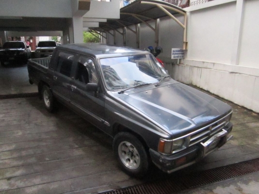 ด่วนๆคนหากันเยอะ! Toyota Hero 4ประตูพร้อมใช้เครื่องดีเซล2.45แน่นๆวิ่ง120ยังเหลือ แม็ก แอร์+cd ถ้าหาอยู่ก็อย่าช้าครับ อยู่กทมครับ.