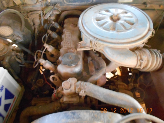 ขาย ISUZU KB 2200 ประหยัด แซสซีสวย ไม่มีผุ  เครื่องแน่นไม่มีไอ  ทะเบียนพร้อมโอน