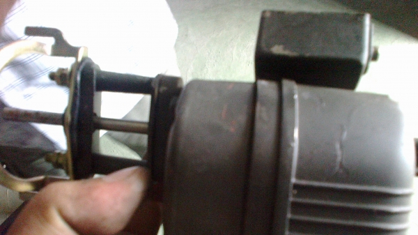 ขอขายอะไหล่ land rover เล็กๆน้อยๆ