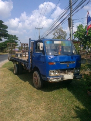 ขายเทเลอร์ 6ล้อ หางไฮโดริคพับ สภาพสวยพร้อมใช้ ติดต่อได้ที่คุณอ๊อฟ พิจิตร 086-737-9991