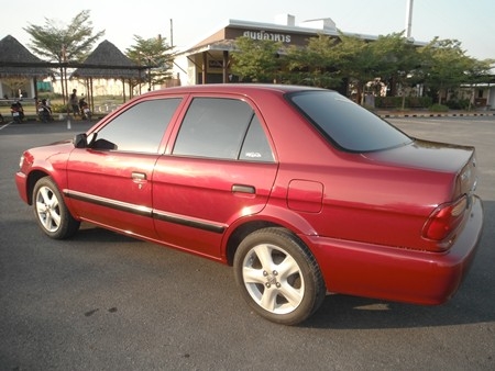 ขาย TOYOTA ไฟท้าย หยดน้ำ ปี 2002 พวงมาลัยพาวเวอร์ สภาพสวย ดาวน์ 29,000 บาท แอร์เย็นฉ่ำ ติดเเก็ส LPG