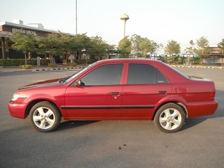 ขาย TOYOTA ไฟท้าย หยดน้ำ ปี 2002 พวงมาลัยพาวเวอร์ สภาพสวย ดาวน์ 29,000 บาท แอร์เย็นฉ่ำ ติดเเก็ส LPG