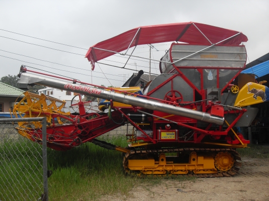 ขายรถเกี่ยวข้าว จ้าวช้างไวไฟ ปี 49