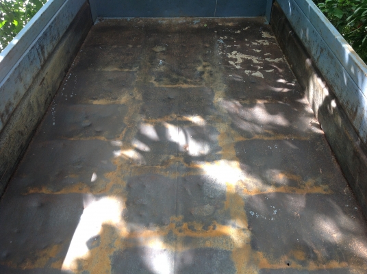 รถ6ล้อIsuzu. 120hp ฝาขาวดั้มสามมิตร สวยพร้อมใช้งาน สนใจ ติดต่อ 080-1405528