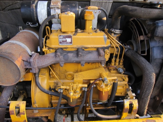 ขาย รถขุดเล็ก KOMATSU  รุ่น PC30-6- แทร็กเหล็ก มือสองญี่ปุ่น