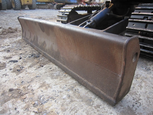 ขาย รถขุดเล็ก KOMATSU  รุ่น PC30-6- แทร็กเหล็ก มือสองญี่ปุ่น