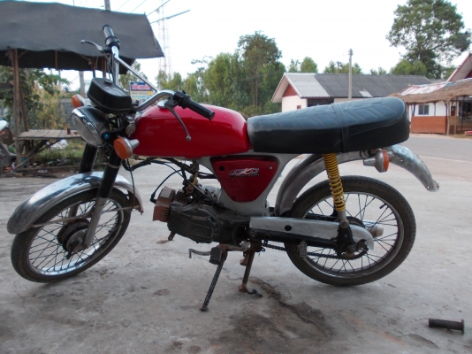 Suzuki A100 สภาพดี 6000.- ขายถุกๆครับต่อลองได้