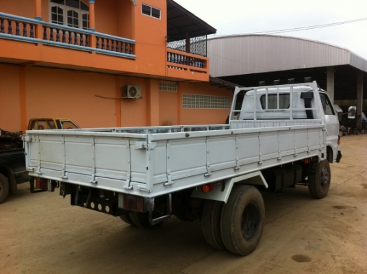 ขายรถหกล้อ กระบะคาโก้ เครื่อง 110 แรง ราคาถูก ยางดี 6 เส้น ทะเบียนพร้อมโอน