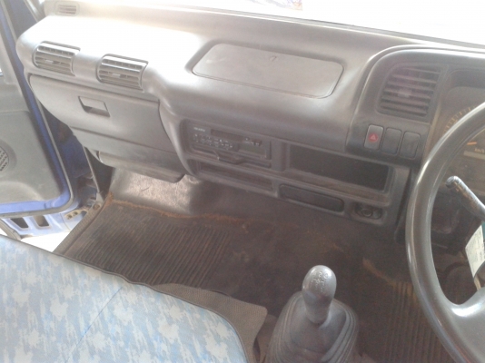 ขายรถบรรทุก6ล้อISUZU ELF130แรงม้า ปี03 ขายรถบรรทุก6ล้อISUZU ELF130แรงม้า ปี03