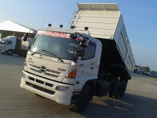 ขายรถบรรทุกฮีโน่โฉม50ปีรุ่น251แรงม้า ขายรถบรรทุกฮีโน่โฉม50ปีรุ่น251แรงม้า