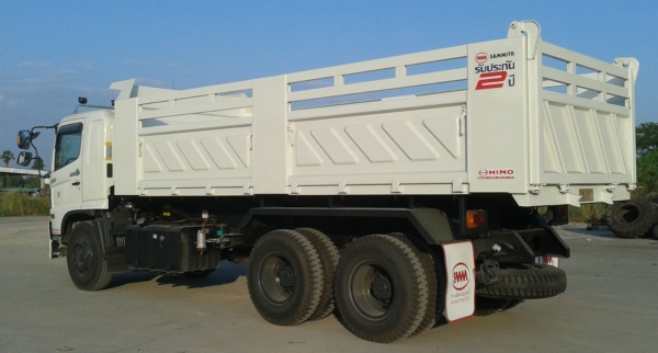 ขายรถบรรทุกฮีโน่โฉม50ปีรุ่น251แรงม้า ขายรถบรรทุกฮีโน่โฉม50ปีรุ่น251แรงม้า