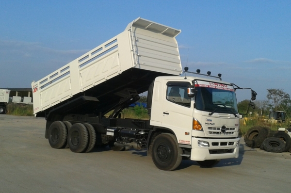 ขายรถบรรทุกฮีโน่โฉม50ปีรุ่น251แรงม้า ขายรถบรรทุกฮีโน่โฉม50ปีรุ่น251แรงม้า